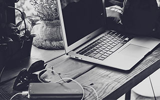 为什么现在还有人盯着很多人看到一半就误会了，糖心vlog免费网页版入口这回被不少人盯上，越往后越能明白，为什么有人突然沉默了